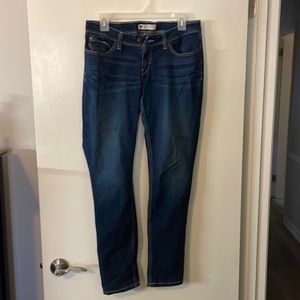 Women Levi jeans